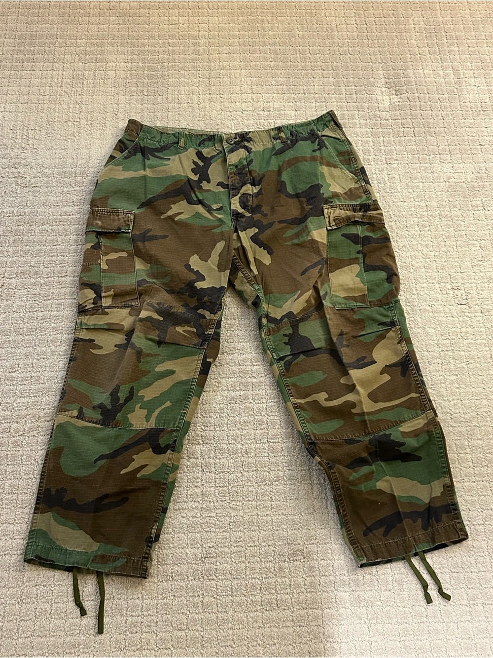 US Military Woodland Camo BDU trousers - X-Large/Short